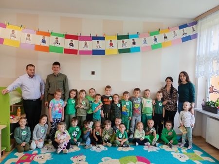 Wizyta Pana leśniczego, Pawła Tomasiewicza w naszym przedszkolu.